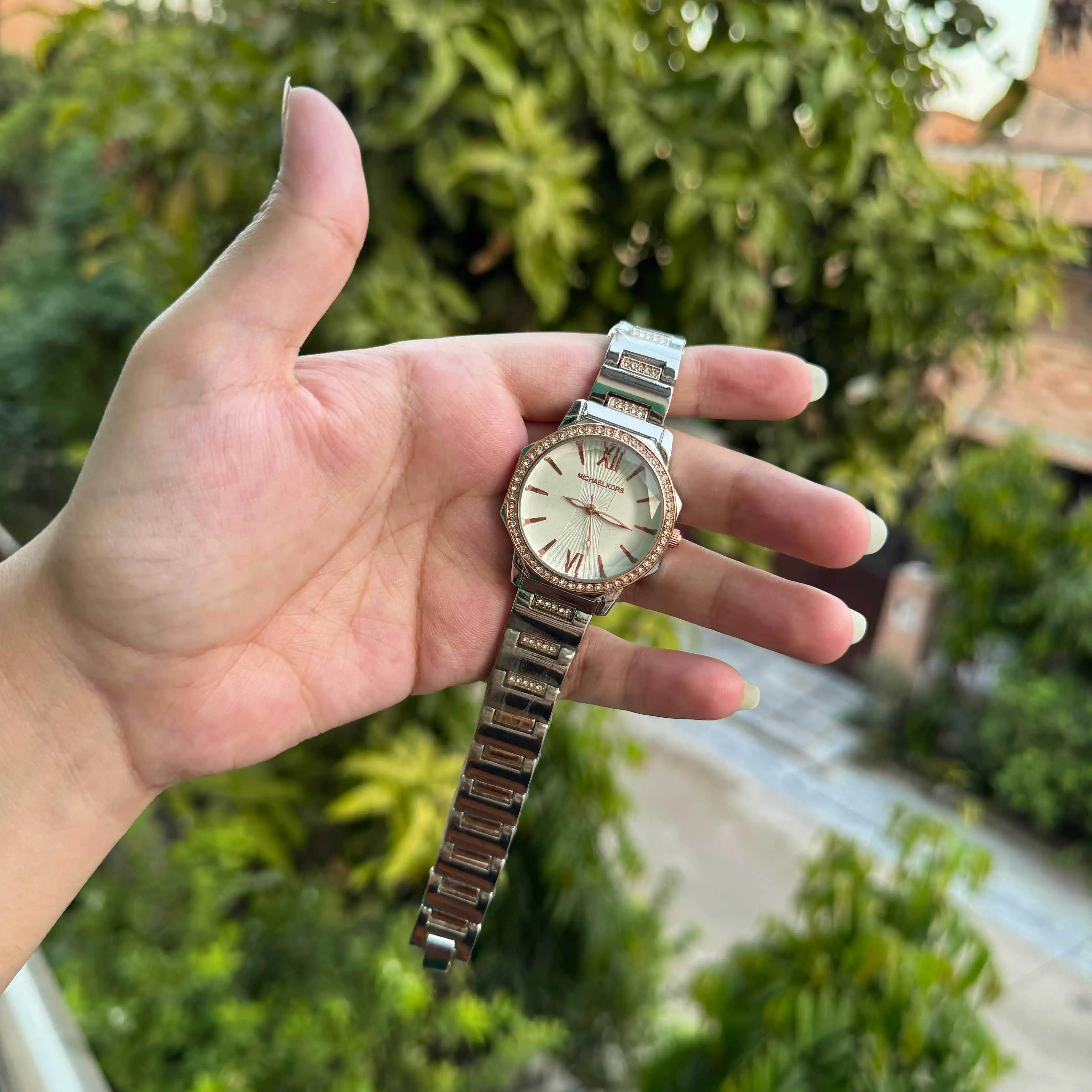 Woman's Michael Kors