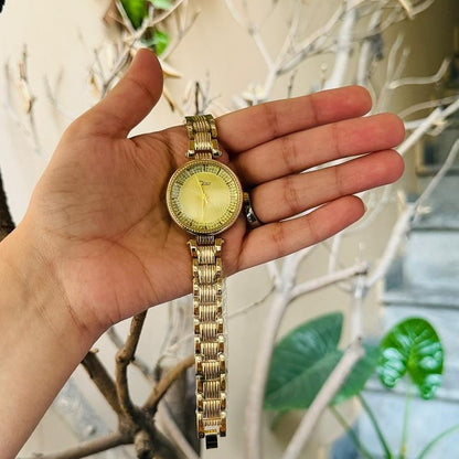 Stylish Dior Girls Watch