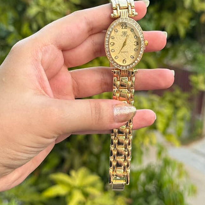 Stylish Oval Dial Watch